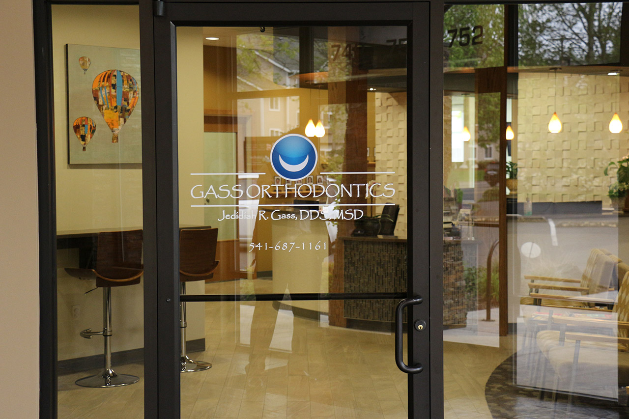 Gass-Orthodontics-Office-Entrance-Door